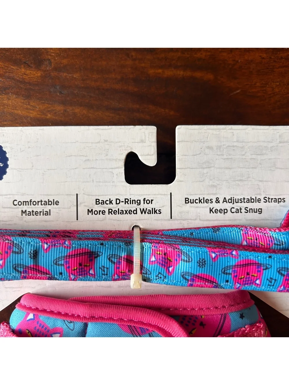 NWT cat vest harness and leash blue and pink